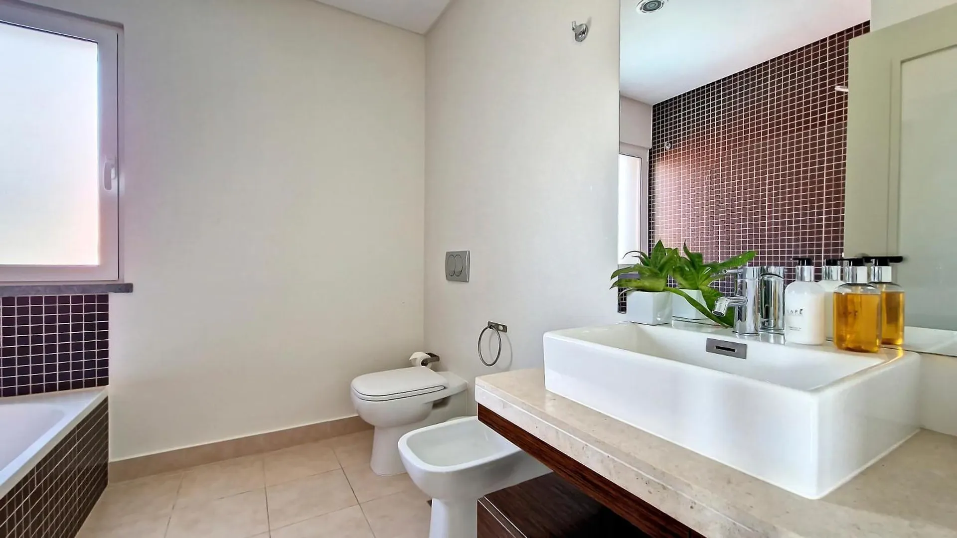 Villa Laura By Lovelystay Calheta
